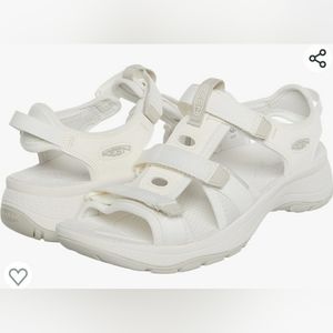 KEEN Women's Astoria West white velcro strap Sandals 12 cy